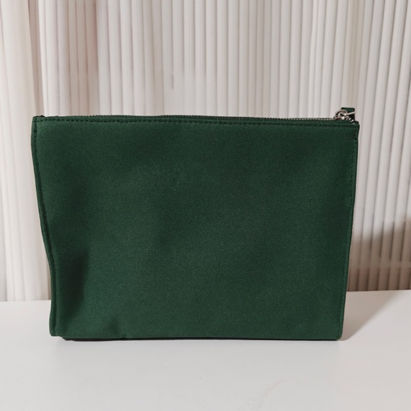 New Prada Beauty Dark Green Makeup Cosmetic Travel Bag + Dust Bag 7"x9"x2" - Picture 4 of 5